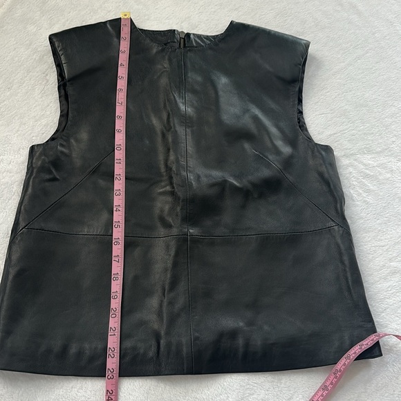 NWT Muubaa‎ Womens Sheep Leather Quiet Luxury Sleeveless Edgy Glam Moto Top 6 - Picture 8 of 12